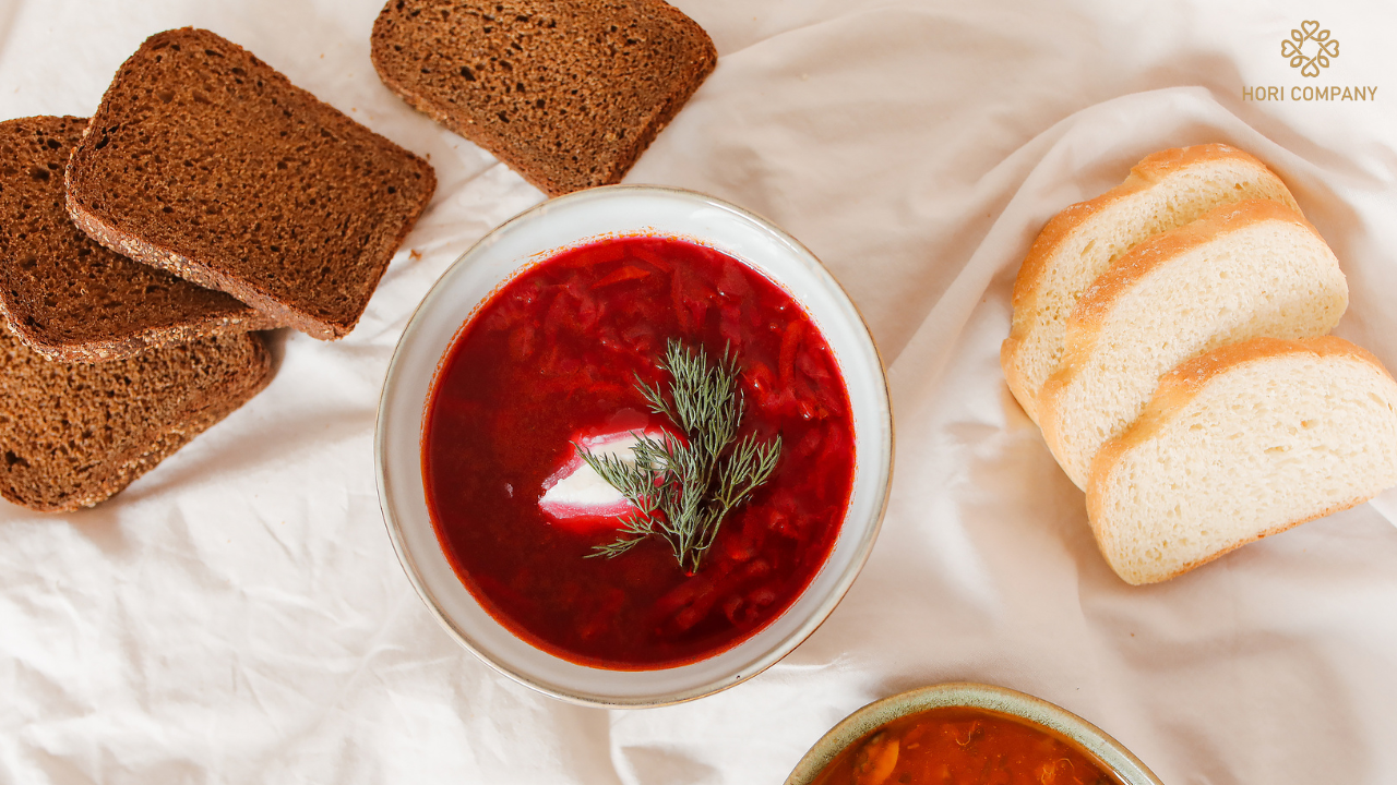 Súp củ dền Borscht từ Ukraine